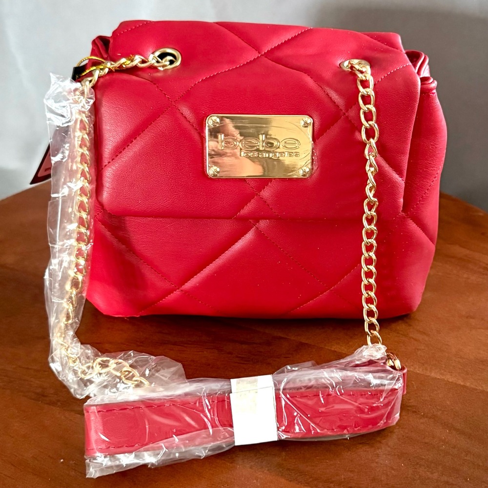 Bebe Red City Flap Crossbody Bag Quilted Puffer Gold Chain E02-3710 Elegant Chic